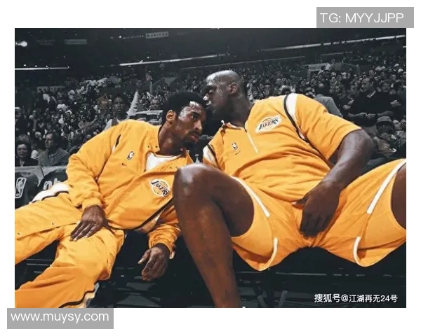 科比与姚明麦迪的巅峰对决回顾：篮球传奇的激情岁月与辉煌瞬间