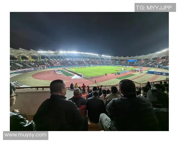 河南建业迎战长春亚泰期待逆袭全力争取主场胜利